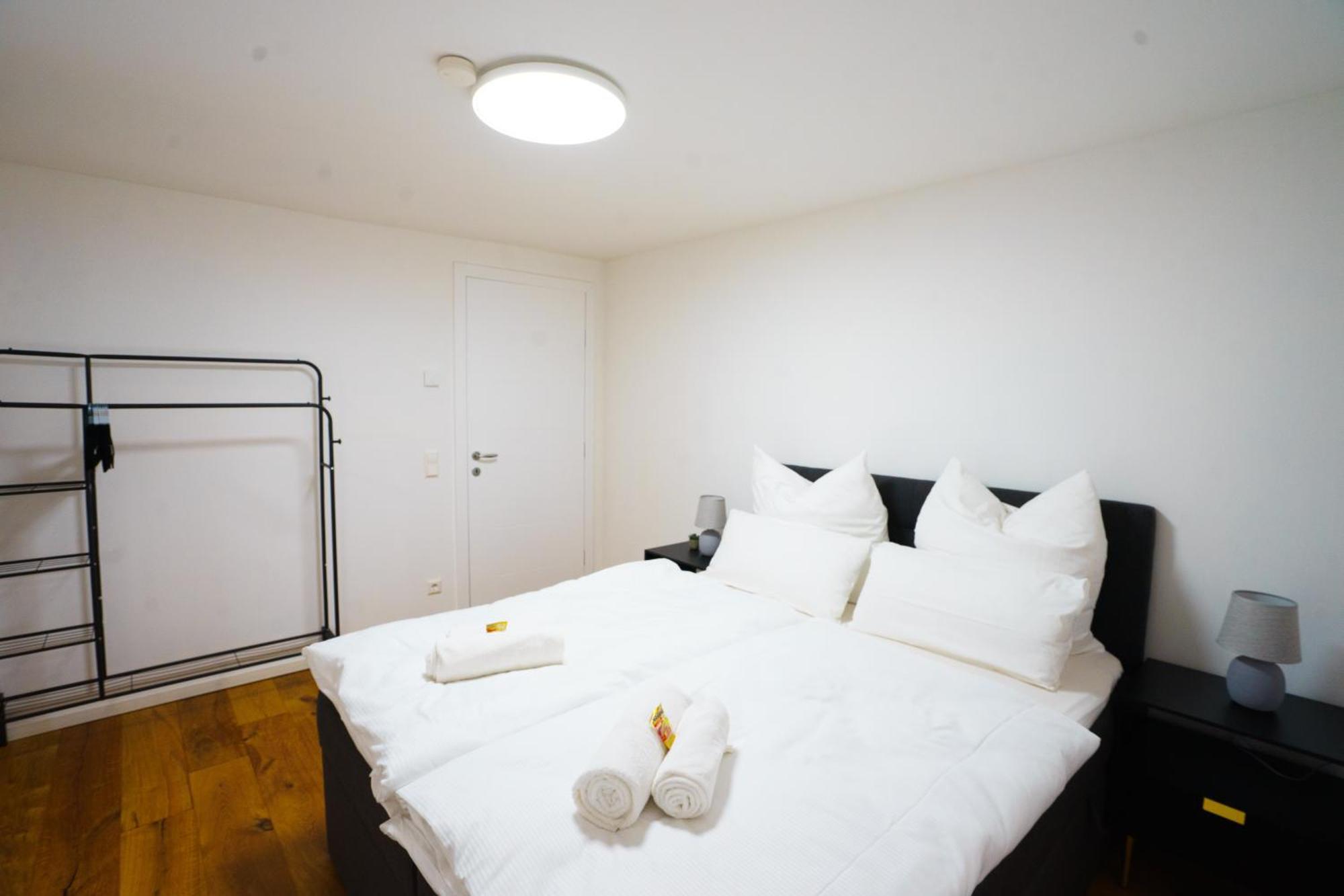 Prestige Apartments - Urban Lofts ريوتلنجن المظهر الخارجي الصورة
