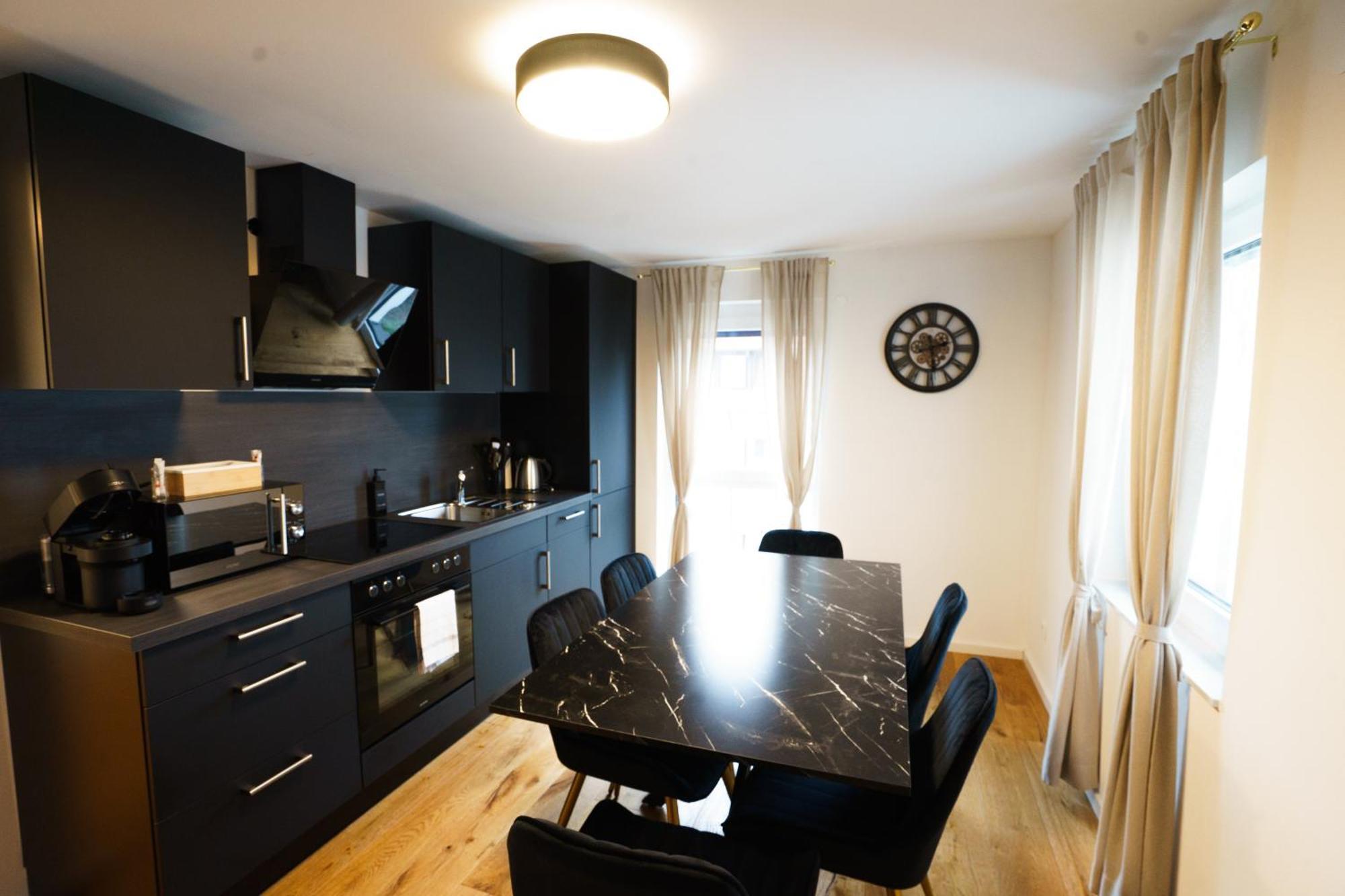 Prestige Apartments - Urban Lofts ريوتلنجن المظهر الخارجي الصورة