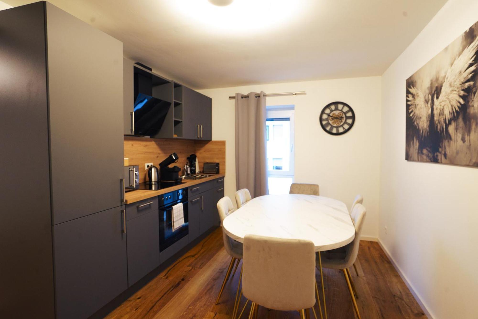 Prestige Apartments - Urban Lofts ريوتلنجن المظهر الخارجي الصورة